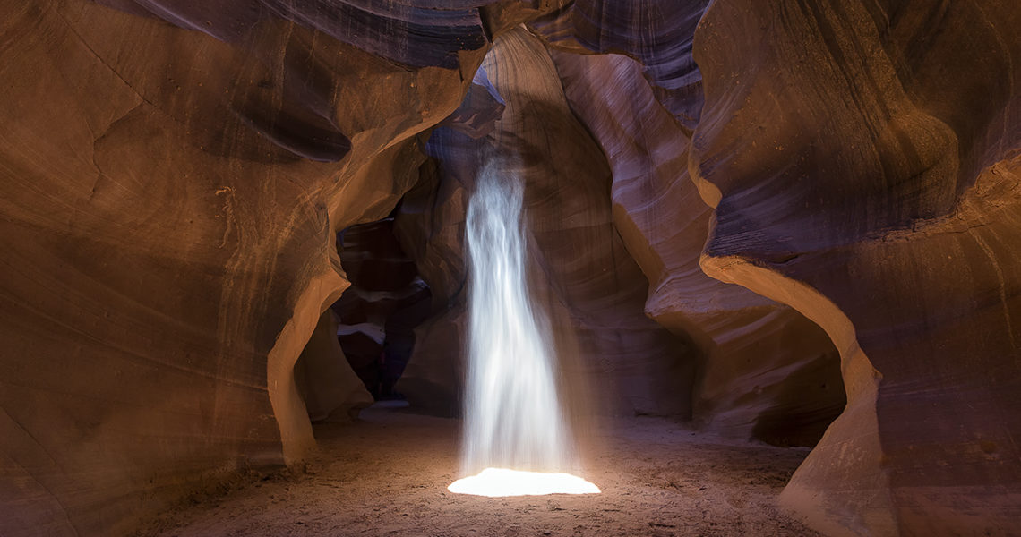 Sunbeam shines though the Upper Antelope Canyon in Page, Arizona